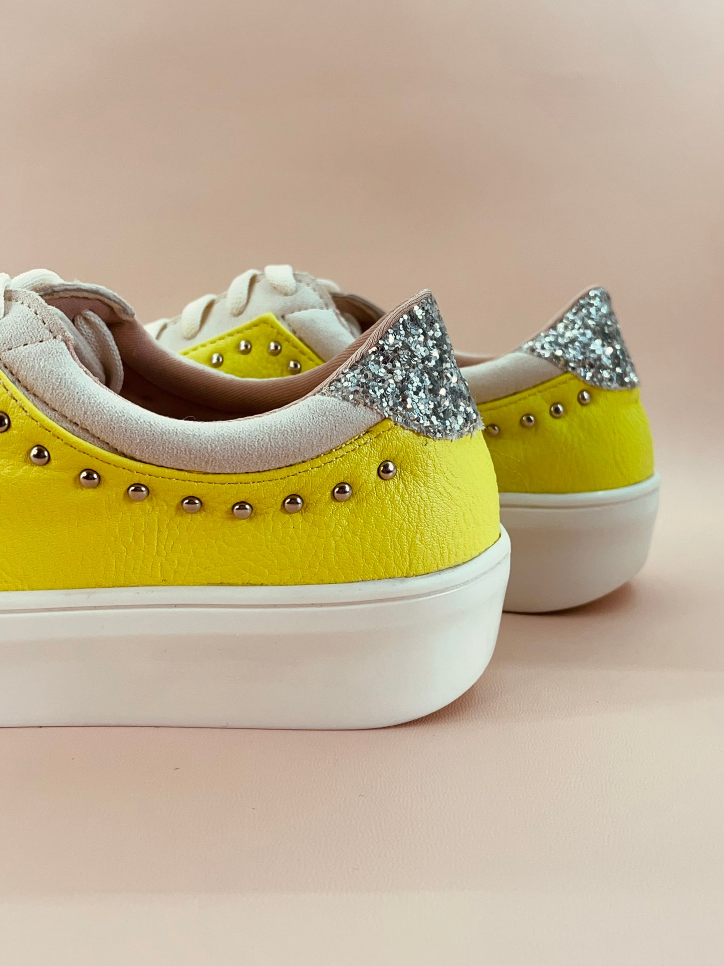 LIME TONIC SNEAKERS