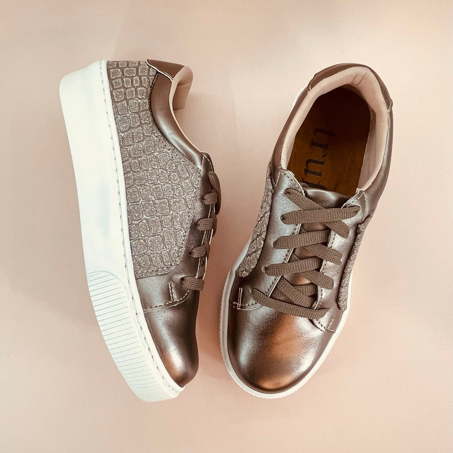MANHATHAN SNEAKERS