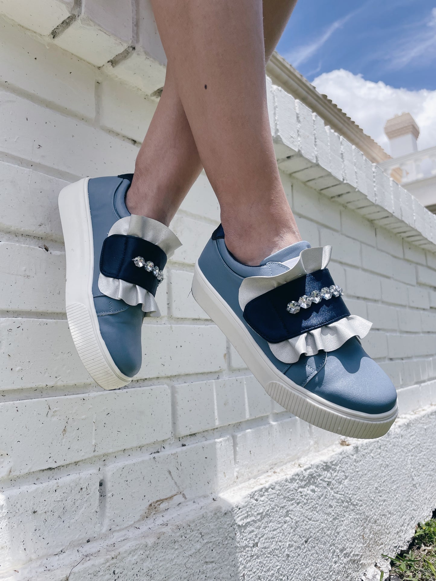 BABY BLUE